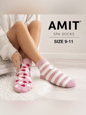 AMIT Fuzzy Heart Spa Socks NWT Women’s Size 9-11 Pink Non-Slip Cozy 2 Pair